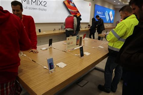 Xiaomi Mi Store Barcelona Shows Sales Performance ...