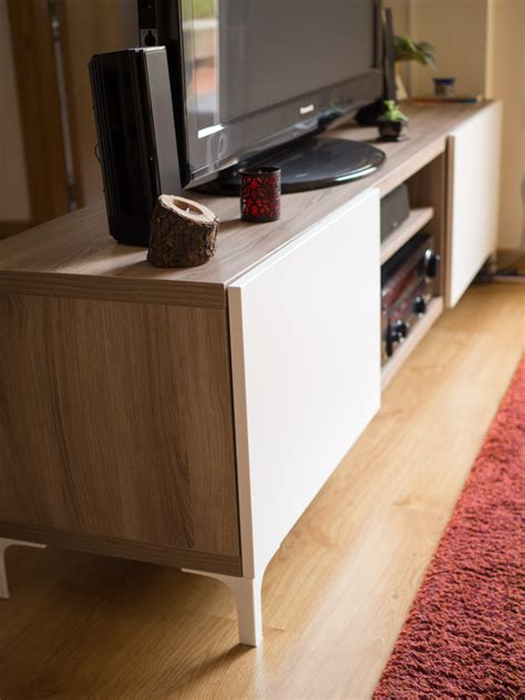 Ya tenemos nuestro mueble Bestå de Ikea para la tv   Una ...