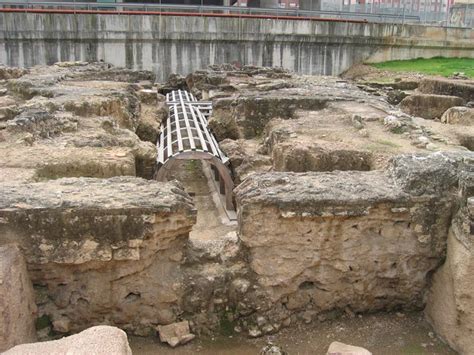 Yacimiento arqueológico de Cercadilla   Wikipedia, la ...