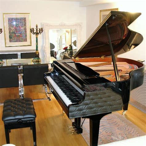 Yamaha GB1 Baby Grand Piano + free leather stool/bench ...