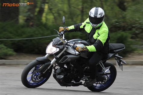 Yamaha MT 125   3, 2, 1... diversión   Moto 125 cc