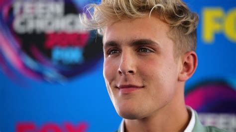 YouTube star Logan Paul apologizes for sharing video of ...