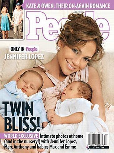 Złote  bliźnięta Jennifer Lopez   PUDELEK