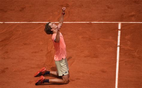 Zverev reaches first major quarter final   Roland Garros ...